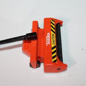 Mower Conditioner Farm Tractor Implement 1999 Tonka Equipment Maisto‎ Hasbro *TY
